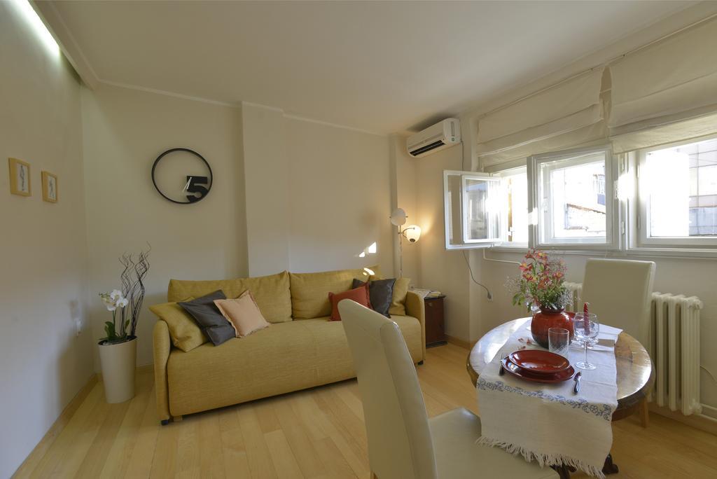 Apartamento Downtown Dell Arte Novi Sad Exterior foto
